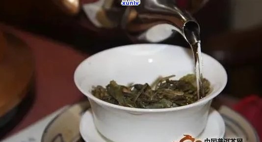 普洱茶的冲泡次数：一次、两次还是更多？了解不同情况下的冲泡策略