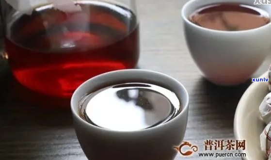 '普洱茶吃饭时能喝吗？女生可以喝多少？'