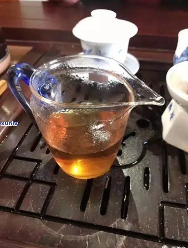 680万普洱茶大白菜拍卖：从拍品背景、竞拍过程到最成交的全方位解析