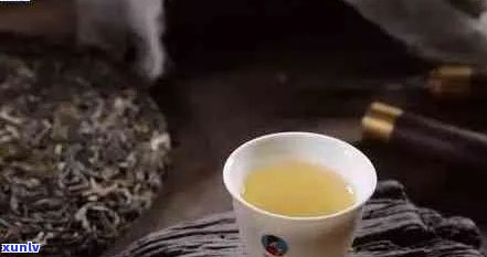 普洱茶有个怪味是怎么回事？这个现象正常吗？