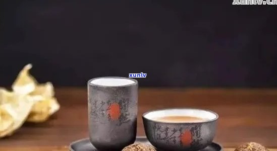 秋天的之一杯普洱茶文案：诗意浓醇的秋日品味