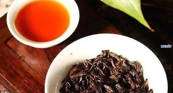 普洱茶与奶茶搭配：可以一起熬制吗？如何 *** 口感的普洱奶茶？