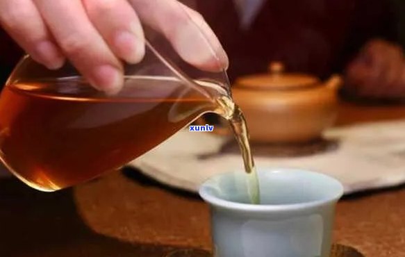 普洱茶与奶茶搭配：可以一起熬制吗？如何 *** 口感的普洱奶茶？