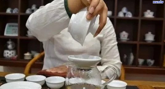 使用保杯泡普洱茶：优点、注意事项以及泡法