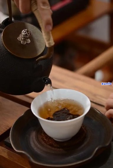 三年陈普洱茶的品饮体验：岁月酝酿的味道是否仍然迷人？