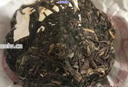 普洱茶表面出现白点，是否影响品质和口感？如何处理？