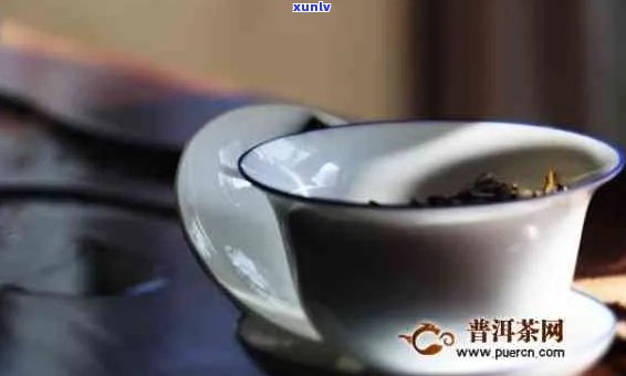 瓷泡普洱茶有用吗？瓷适合泡普洱茶吗？普洱茶养出来的瓷杯。