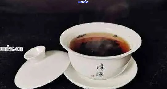 普洱茶碗泡法：一次冲泡几泡？碗大小如何选择？放多少茶叶合适？