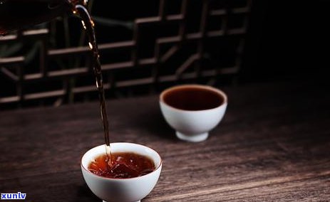 痛风患者饮普洱茶：是否适宜？