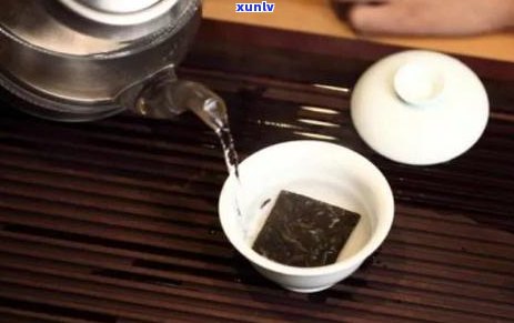 如何辨别好的普洱茶：纯度、品质与口感的综合分析