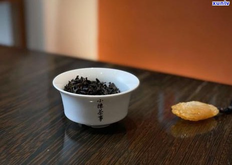 普洱茶的分类：属于绿茶类还是红茶？为什么？