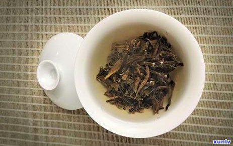 两年普洱茶的涩味问题解析：原因、解决 *** 与品饮技巧全面指南