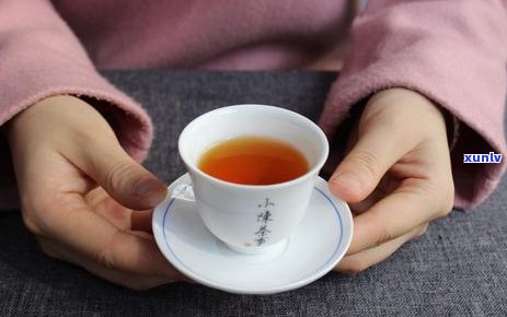 '像枯树叶一样的茶叶酸味红茶： 茶叶品种探讨'