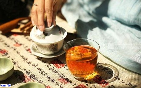 普洱茶9克能泡几泡茶：10克普洱茶、8克普洱茶分别泡多少水？