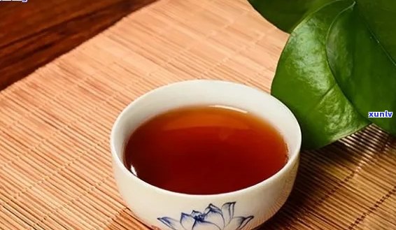 '普洱的之一泡茶能喝吗？:探讨普洱茶的首泡饮用安全性'