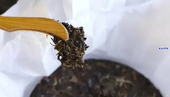 普洱茶饼：一次全撬还是分次品？