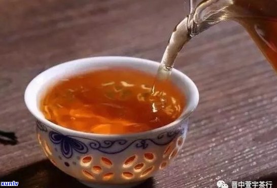 普洱茶闻着一股酸味正常吗？怎么回事？能喝吗？