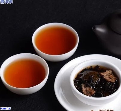 探究普洱茶泡出漂浮物的原因与解决 *** ：了解这些，让你的普洱茶更美味！