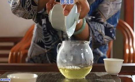 探究泡饮普洱茶的水：沸水是否适用？