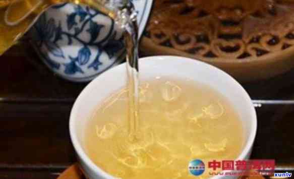 石膏泡茶的好处和禁忌：功效、作用及价值