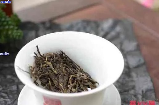 易武易泰龙普洱茶：散茶礼盒装，价格实，品质优良！