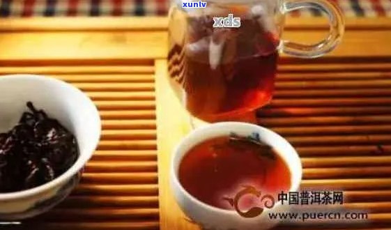 伏天能喝熟普洱茶吗女生：探讨伏天喝普洱茶的好处及影响