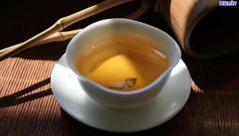 普洱茶与绿茶：哪一种更适合胆囊炎患者饮用？