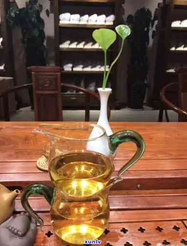 翡翠宝瓶茶：一款融合古典与现代口感的特色茶品