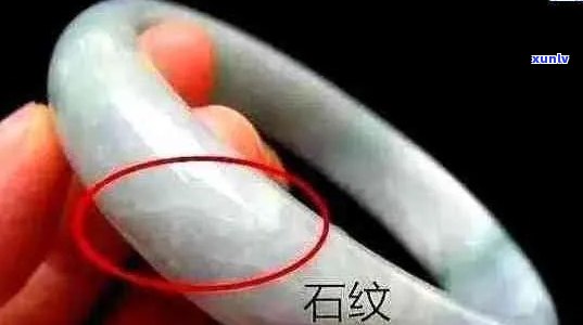 翡翠断口料好不好：评估其美观性、市场价值与质量，以及是否容易产生裂纹。