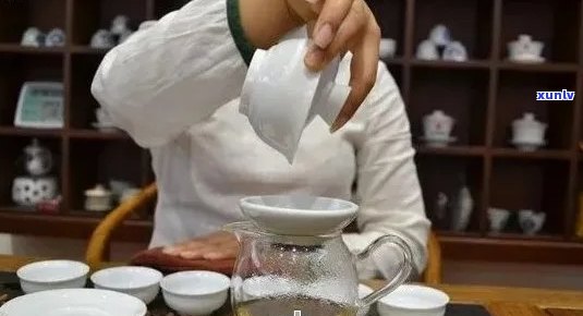 普洱茶保杯饮用：优点、注意事项与替代选择