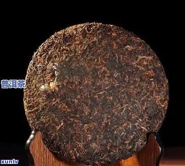 十年陈普洱茶饼的价格：市场价、熟茶和生茶的解析