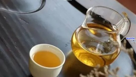 普洱茶对胃部不适的影响：一杯浓普洱茶是否是选择？