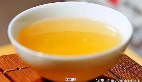 南糯山普洱茶：口感特点、品饮技巧与鉴 *** ，一篇全方位指南