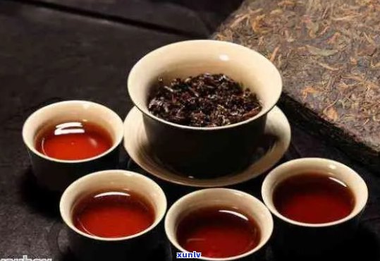 普洱茶饼：即时享用还是醒茶后再品？探讨熟普洱茶饼的饮用时间