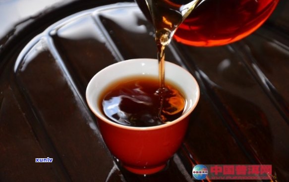 普洱茶清肠比红茶好还是黑茶：哪种更能帮助排？