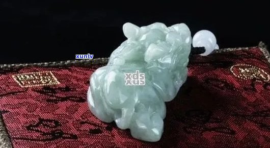 翡翠貔貅的特征：是否拥有尾巴？