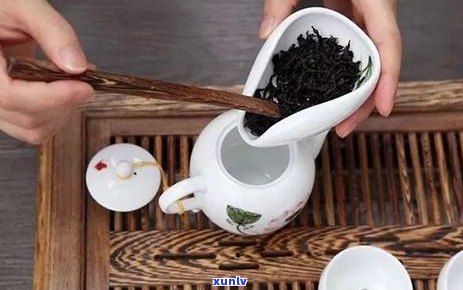 普洱茶冲泡技巧：如何用一块普洱茶？