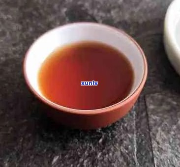 华丽红宝石盒装普洱茶：尊贵与品味的完美结合