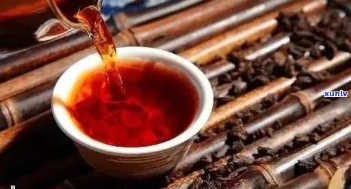 普洱茶：时间的艺术，年份决定品质？陈年普洱茶的魅力与口感探讨