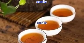 '来例假女生可饮普洱茶吗？适量饮用即可，注意调节身体反应。'