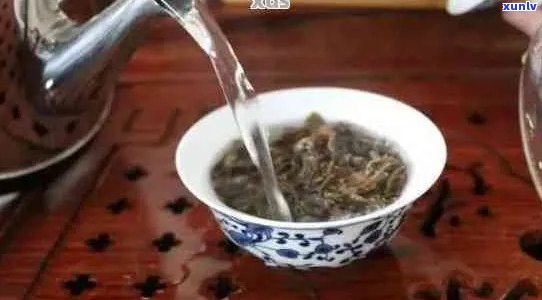 如何把普洱茶泡散？请给一些建议。