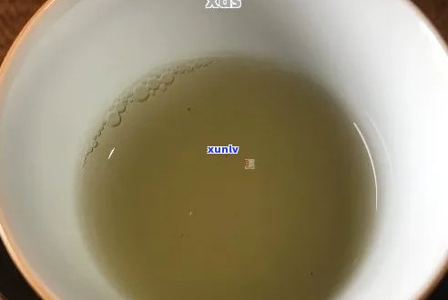 普洱茶絮状物沉底：是否能喝？白色絮状物是否溶解？