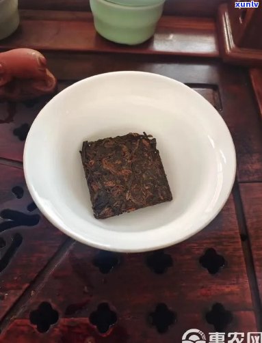 普洱茶小方块掰不动