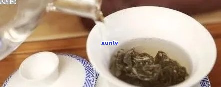 全方位解析：如何选择杯子泡普洱茶，从材质、大小到口感一应俱全！