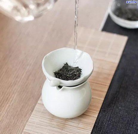 新掌握普洱茶冲泡度的艺术：从90°C到105°C,哪个才是选择？