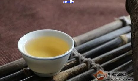 普洱茶是陈的好喝吗还是新的好：探究普洱茶新旧的口感差异与优劣