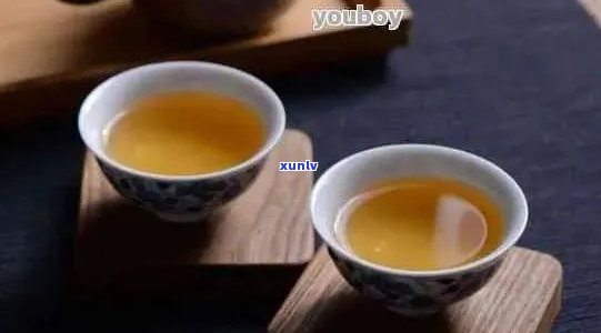 '大晚上喝普洱茶的影响与效果：会失眠吗？会胖吗？会影响睡眠质量吗？'