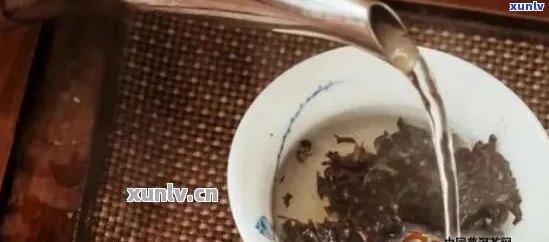 普洱茶冲泡后出现棉絮状的东西：探究原因与解决 *** 