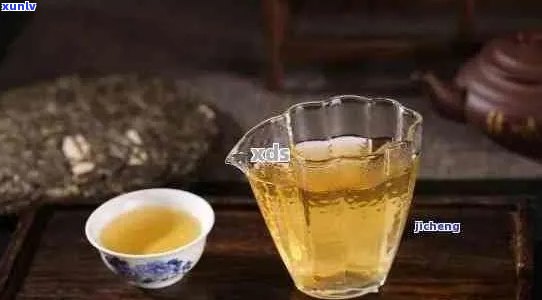 胃胀症状下，普洱茶是否适用？如何正确饮用以缓解胃胀？