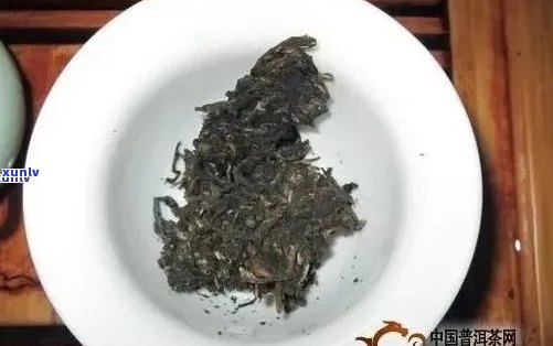 普洱茶泡出来闻的怎么有的臭呢？